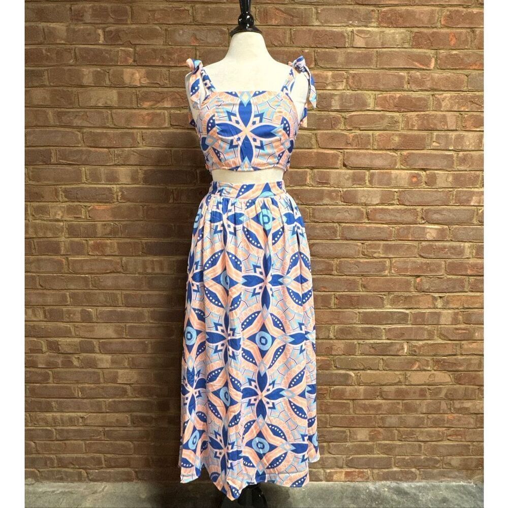Alania Women’s Blue & Peach 2 Piece Crop Top & Maxi Skirt Sz S NEW